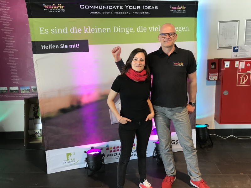 PROJEKTSERVICE Schwan unterstützt It’s for Kids