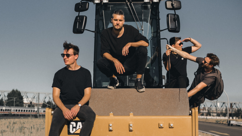 orange ate kid fühlen sich zu Hause auf der Kieler Woche