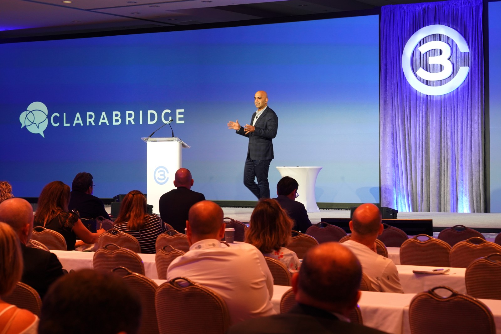 Clarabridge treibt mit innovativer Customer Experience Technologie digitales Engagement voran
