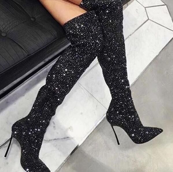 High-Heels und XL-Pumps in Übergrößen von Giaro bei schuhplus