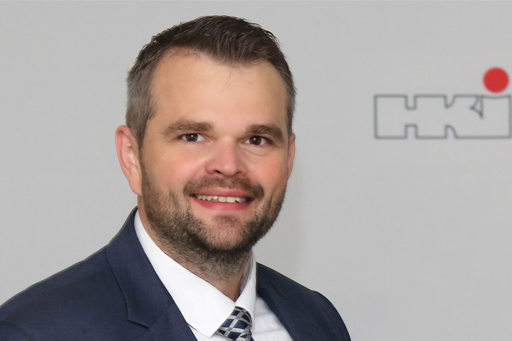 Die warme Jahreszeit nutzen: Was gibt es beim Kauf einer Feuerstätte zu beachten?