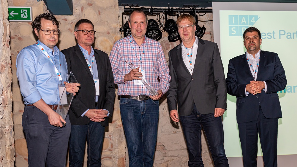 Varelmann und Bridging IT gewinnen IA4SP-Award 2019