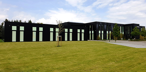 Neue Lagerhalle, neue Lagerhaltung – TWK logistisch fit für digitalen Wandel