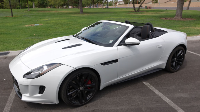 SmartTOP Verdecksteuerung für Jaguar F-Type Cabrio erhält neue Funktionen