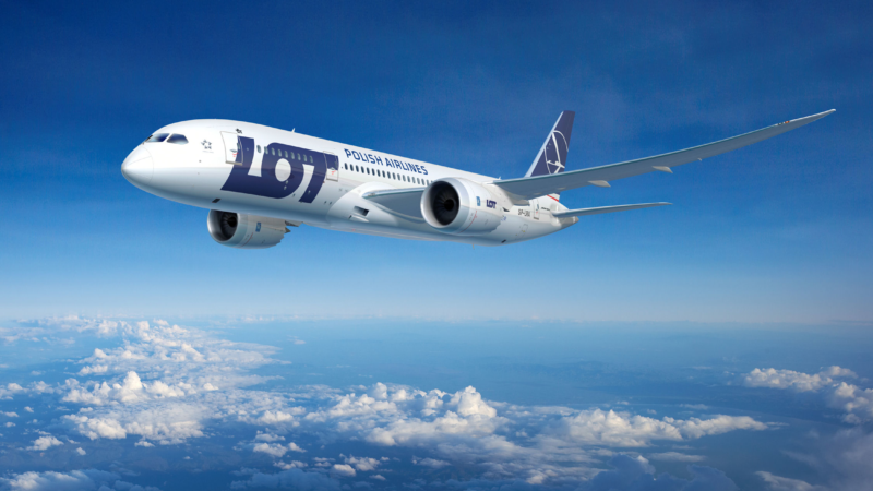 LOT Polish Airlines fliegt zum Winterflugplan öfter nach Peking