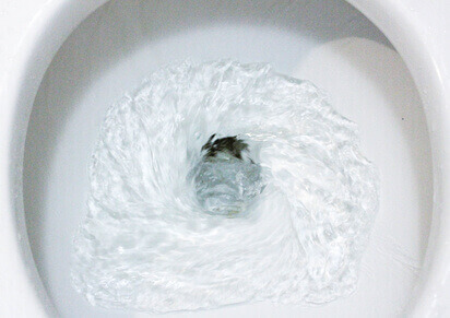 Spülrandlose Toilette / WC – eine saubere Toilette fürs Bad