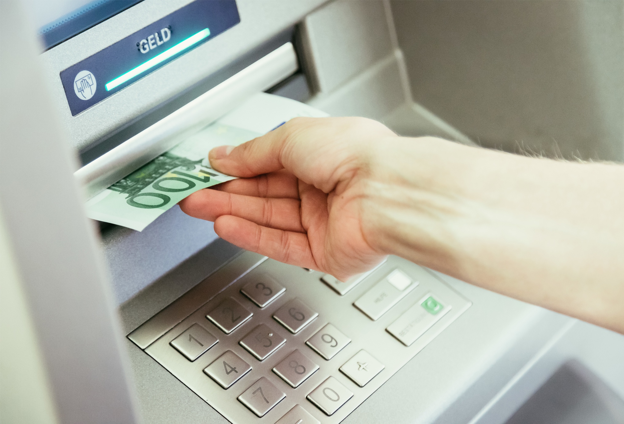 it-sa 2019: Blue Frost Security startet Angriff auf Geldautomat
