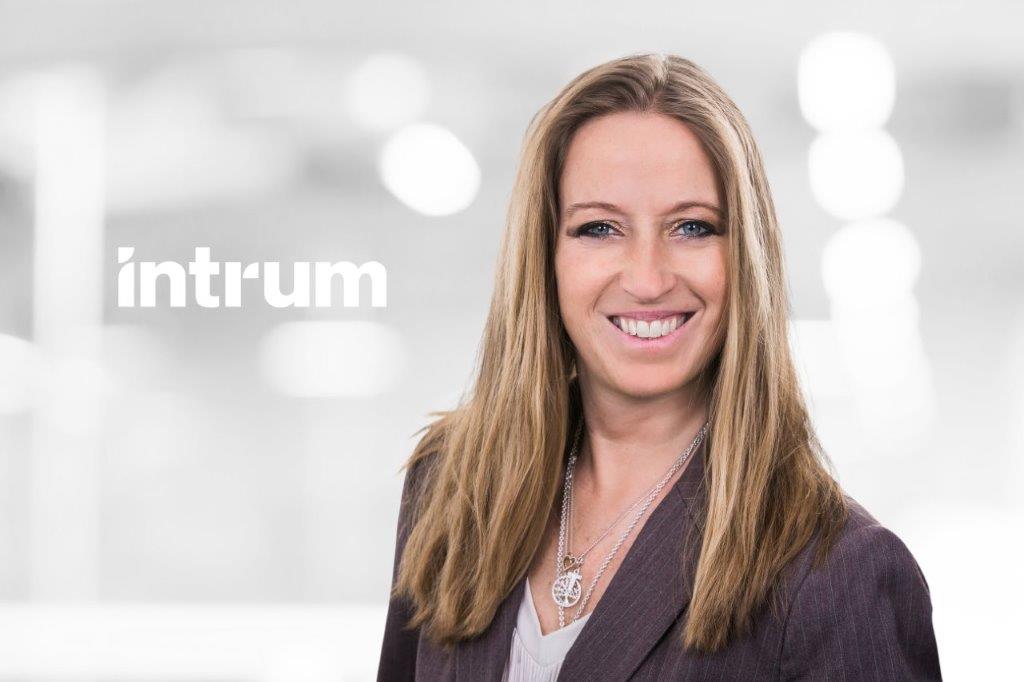 Intrum baut seine Position als der Servicepartner im Energiesektor aus