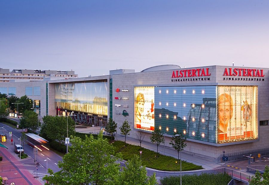 Late Night Shopping-Party mit Star-Auflauf im Alstertal-Einkaufszentrum