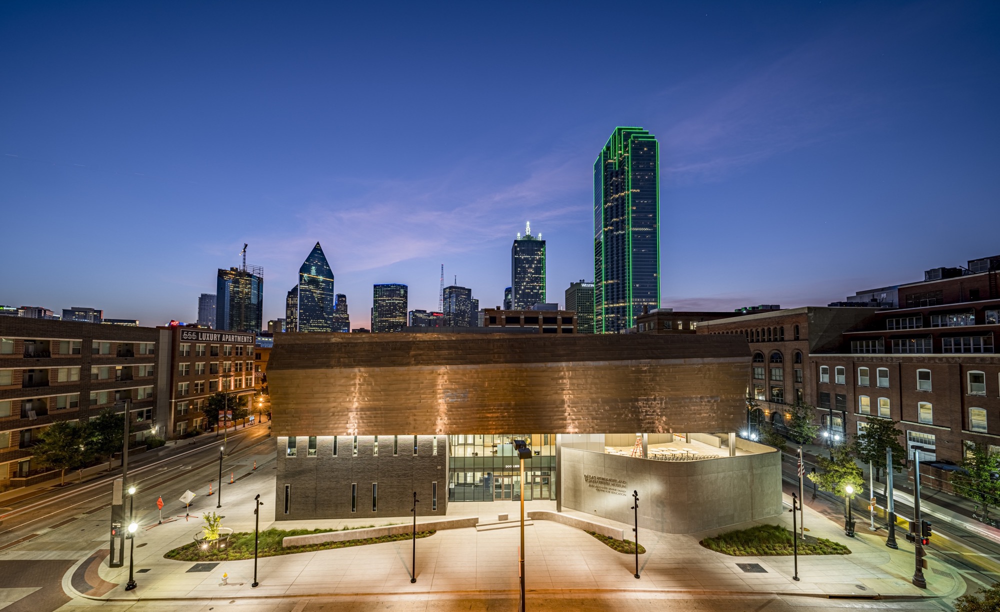 Neues Dallas Holocaust and Human Rights Museum eröffnet