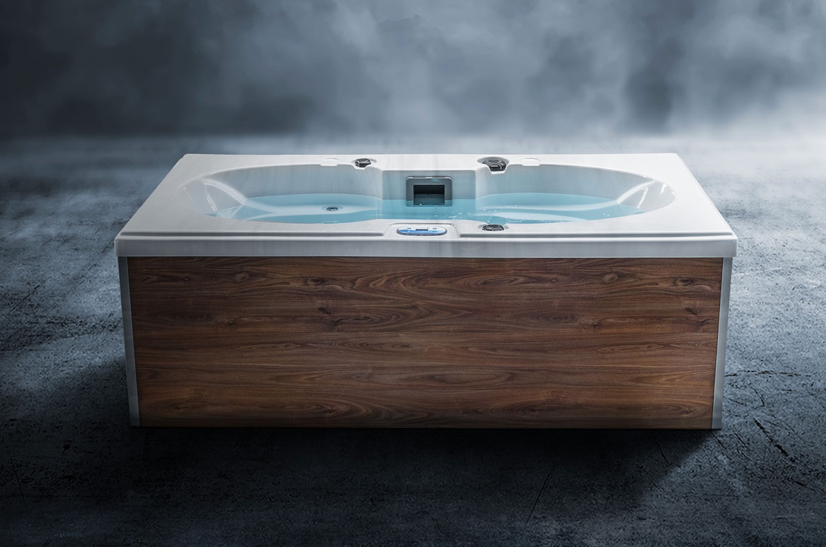 Whirlcare Industries präsentiert neue Whirlpool-Modelle