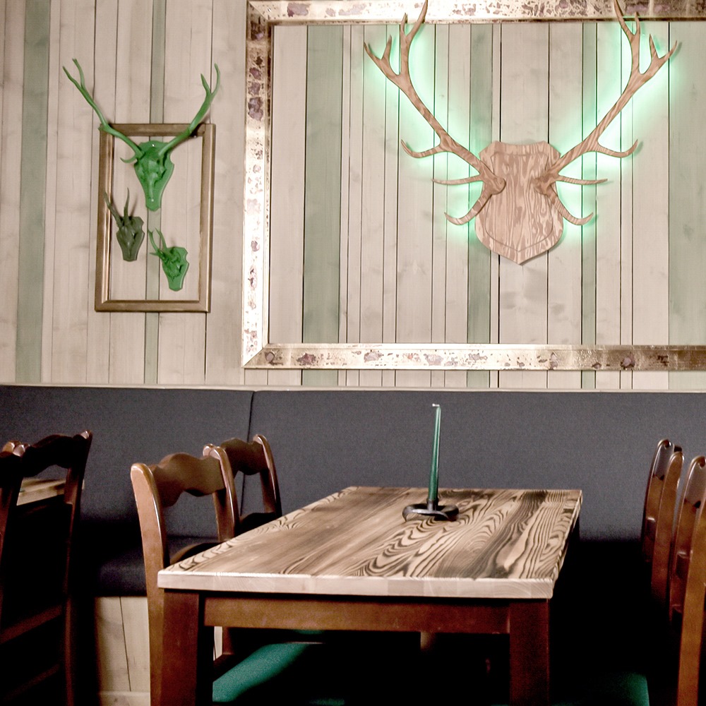 Jäger & Lustig: Gaststätte, Bierstube und Biergarten  Altes im neuen Gewand in Berlin Friedrichshain