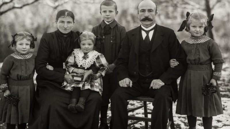Call for entries for second August Sander Award – Prize for Portrait Photography