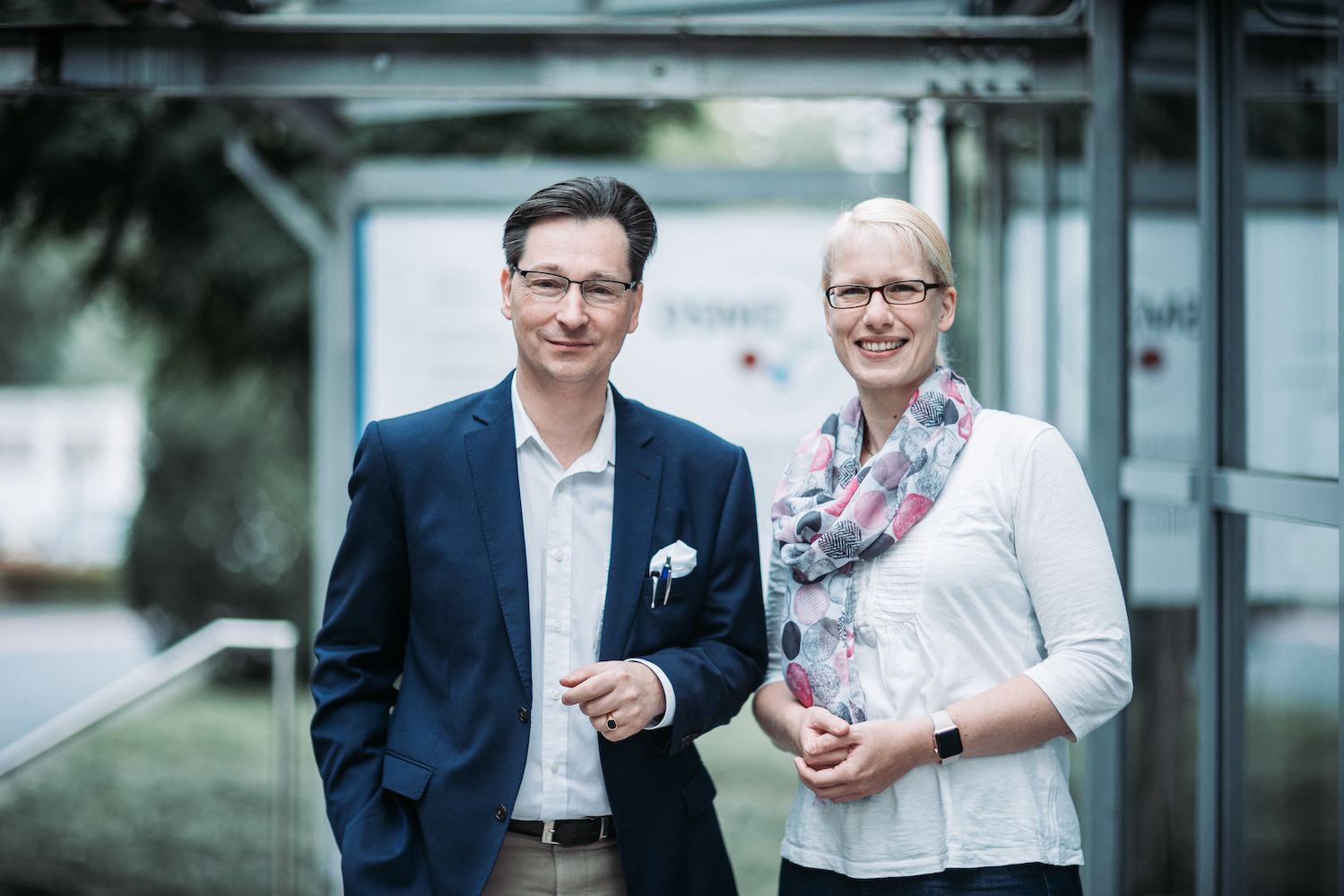 Bundesforschungsministerin Anja Karliczek am 20. November 2019 zu Gast beim Leibniz-Institut DSMZ in Braunschweig