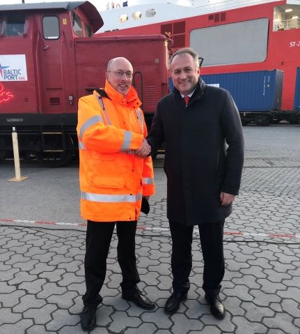 Neue Seidenstraße: UTLC ERA schickt ersten Zug aus China über Schiene und See nach Deutschland
