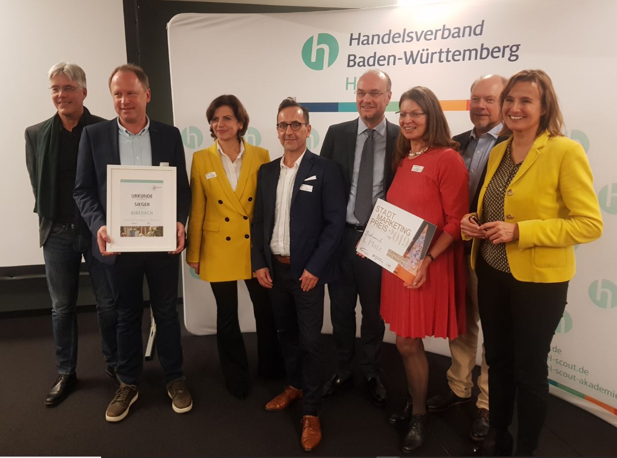 Handelsverband Baden-Württemberg verleiht den ersten Platz des Stadtmarketing-Preises an Biberach für die „BiberCard“ mit „Dein-Biberach.de“