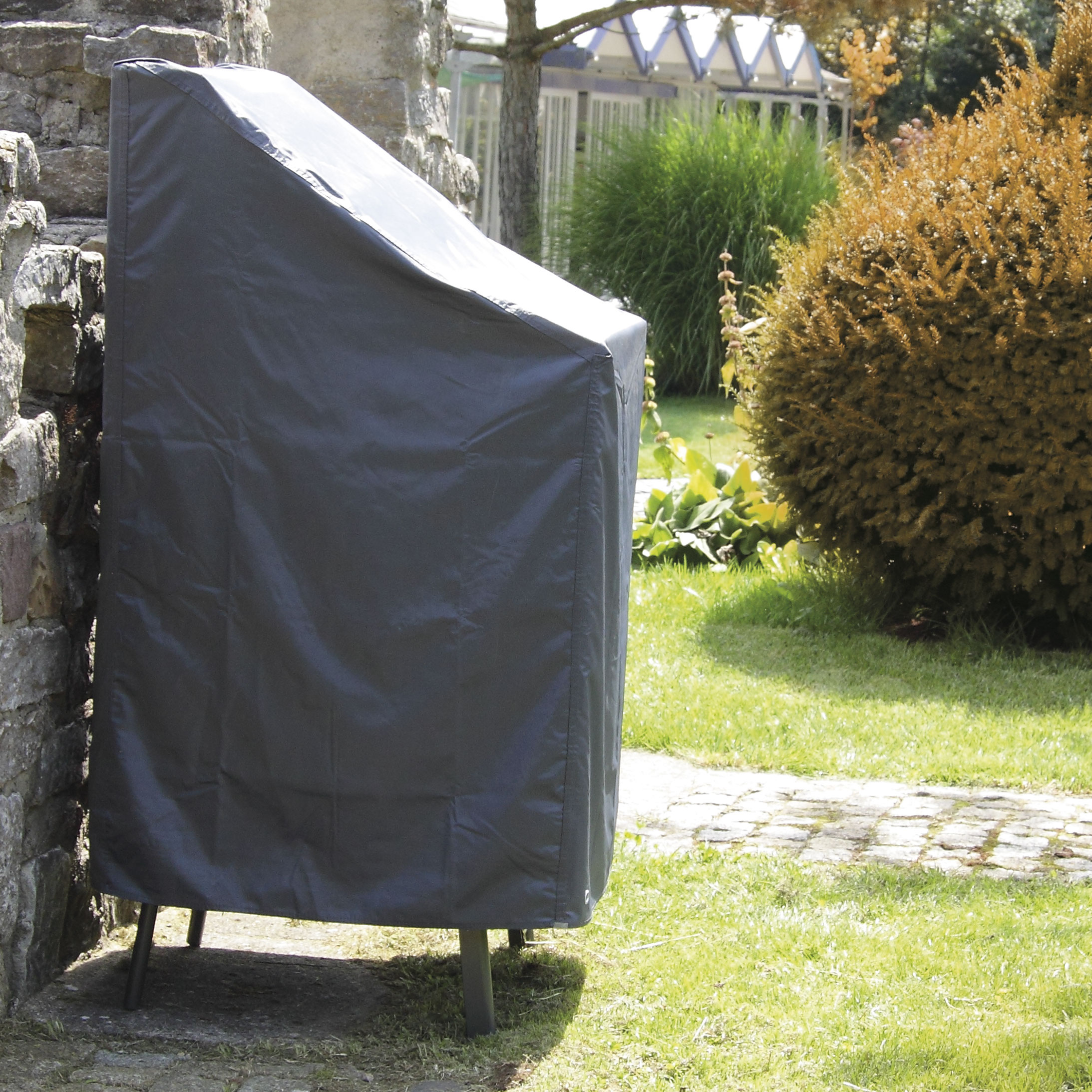 Gartenmöbel winterfest machen