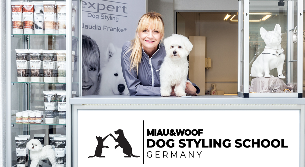 Claudia Franke eröffnet Schule für Hundefriseure in Düsseldorf