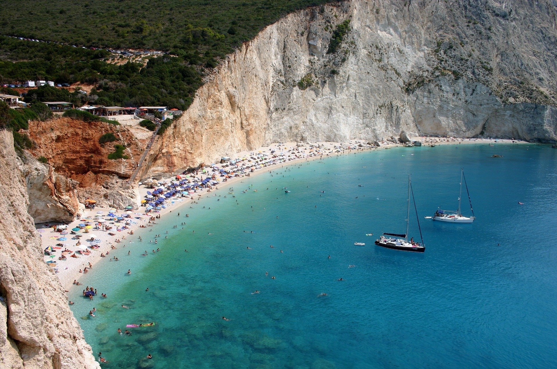 Preveza Flüge zur Segelyacht perfekt gebucht bei Yacht-Pool Flight-Service.