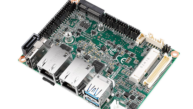 Kompakt und robust: MIO-2361 – Industrieller Pico-ITX Single-Board-Computer von Advantech