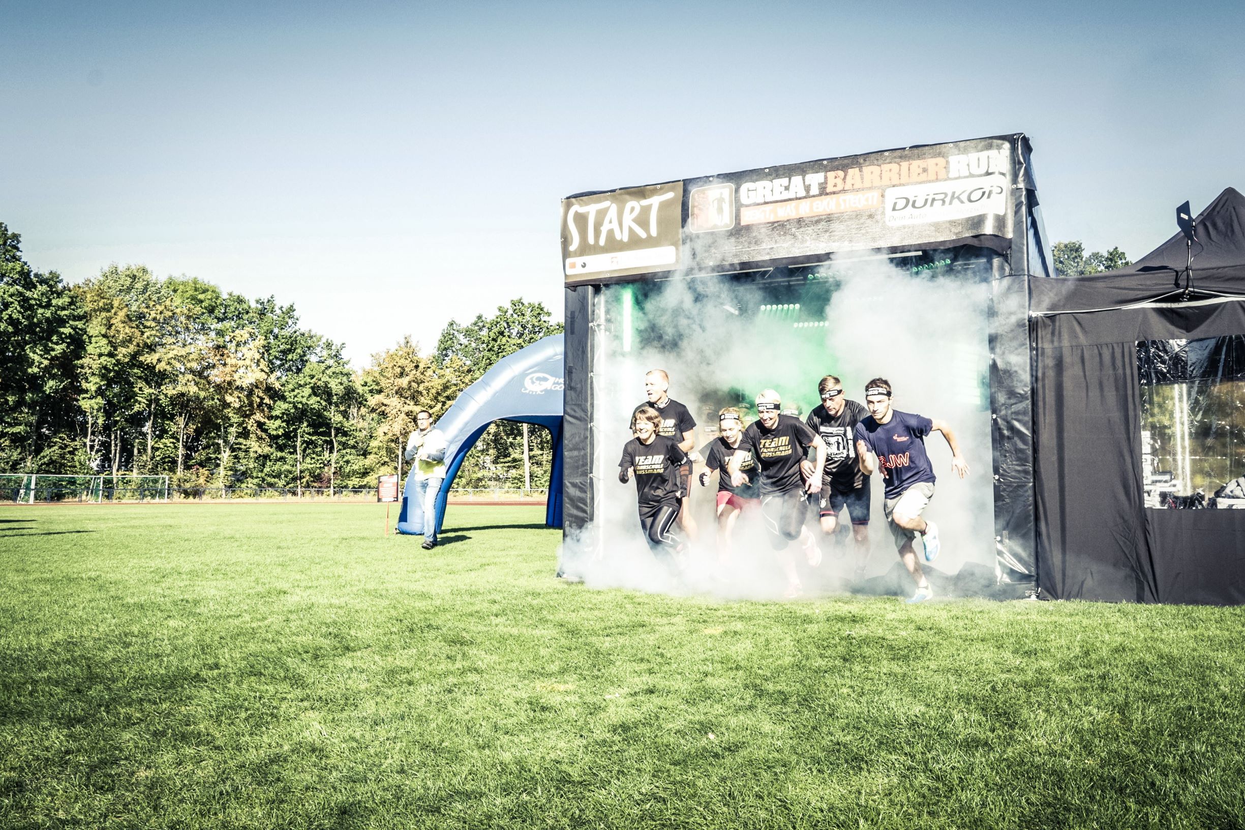 Great Barrier Run: Einer der spektakulärsten Hindernisläufe geht in die 6. Auflage