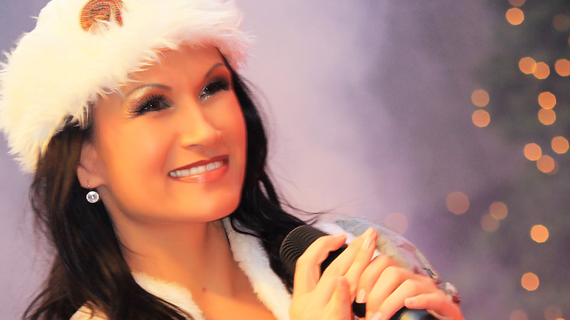 Antonia aus Tirol auf Wintertour, mit Aprés Ski Hit im TV
