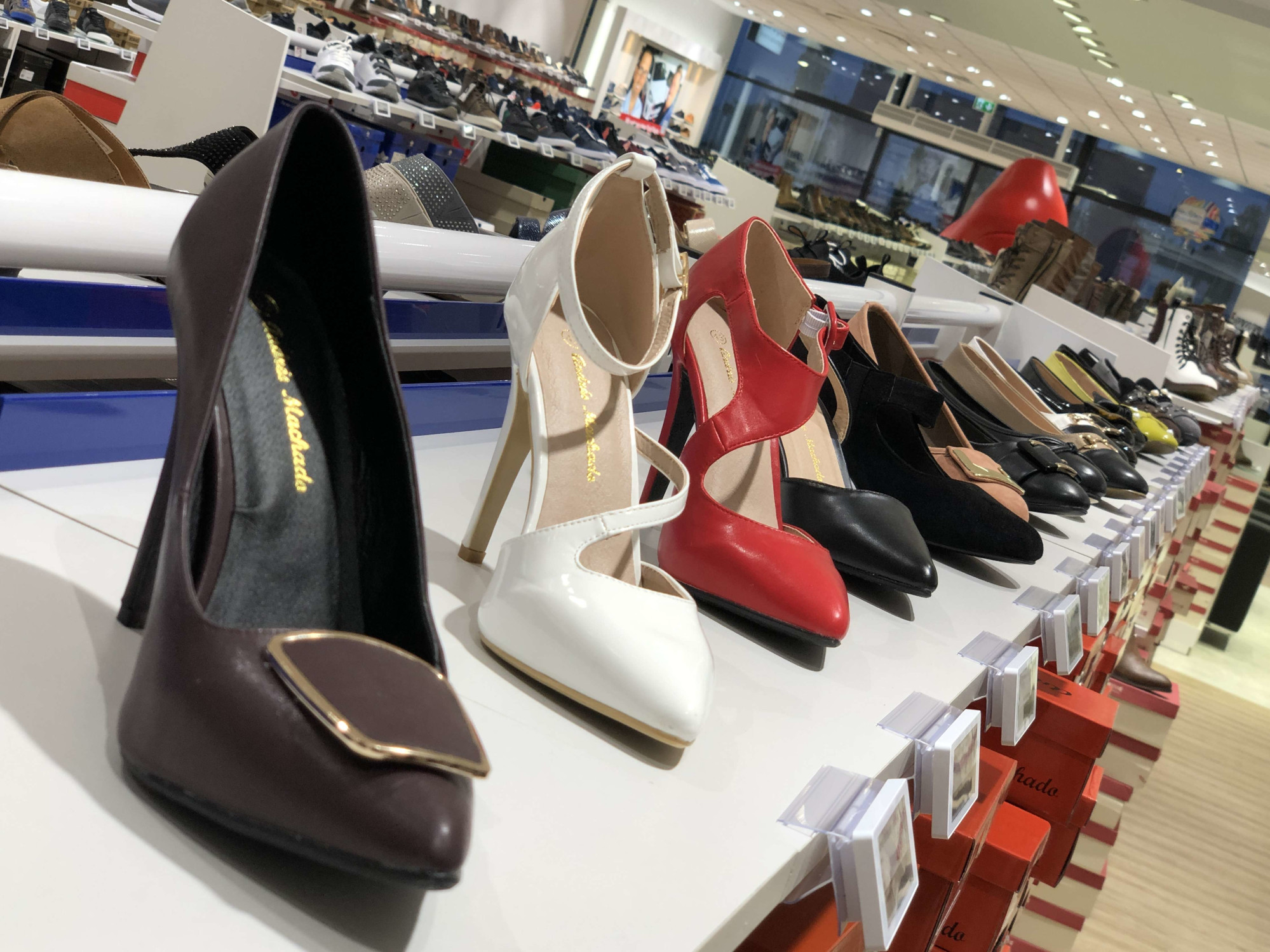 Elegante Pumps Größe 43 für die modebewusste Frau bei schuhplus in Kaltenkirchen