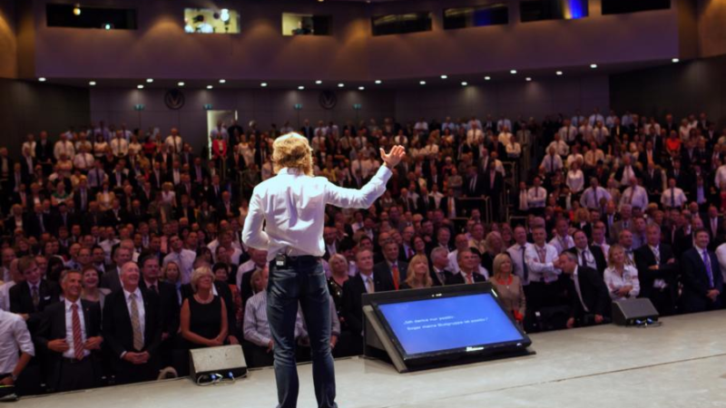 Wenn die TEDx Bühne die 5 Sterne Redner ruft