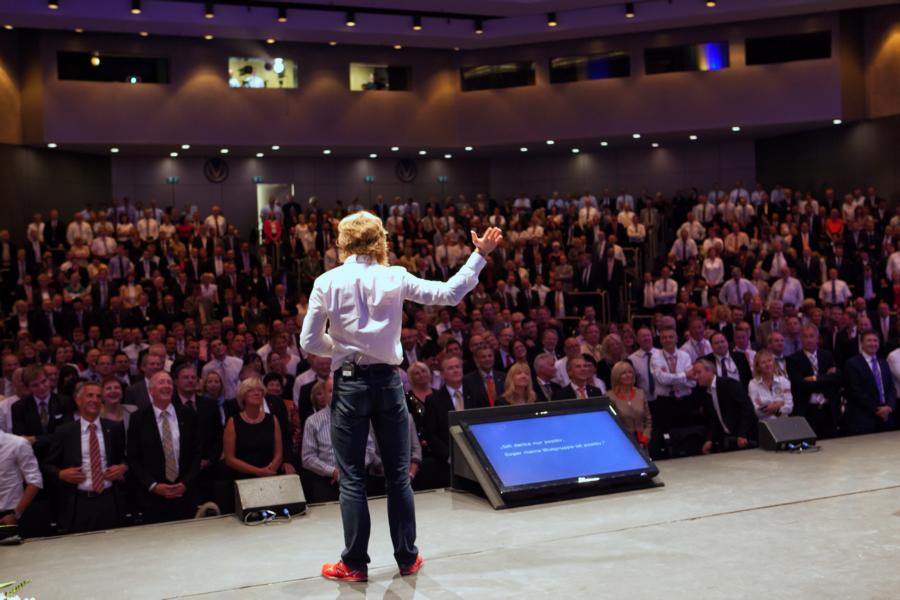 Wenn die TEDx Bühne die 5 Sterne Redner ruft