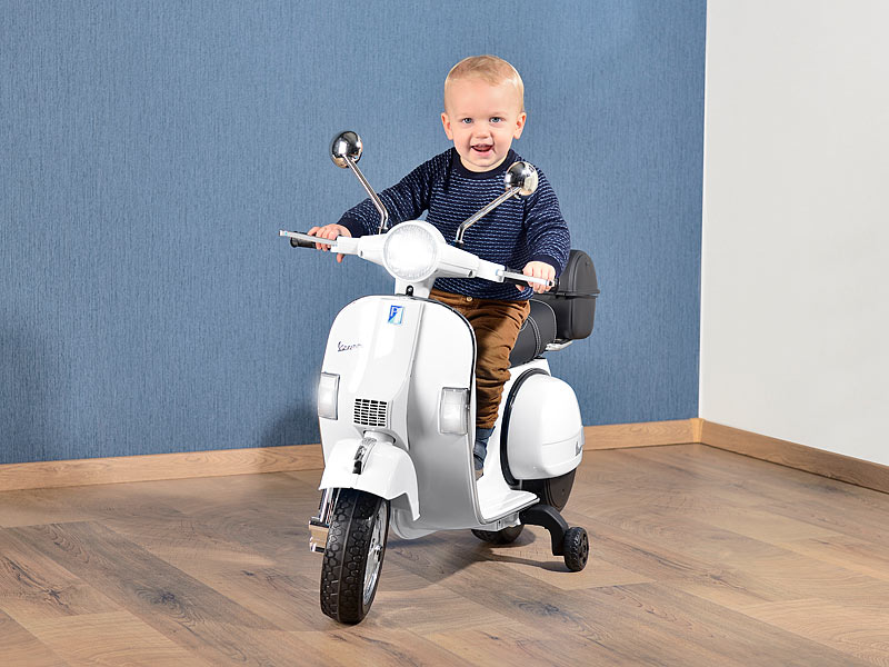 Playtastic Elektro-Kinder-Motorroller „Vespa“, weiß