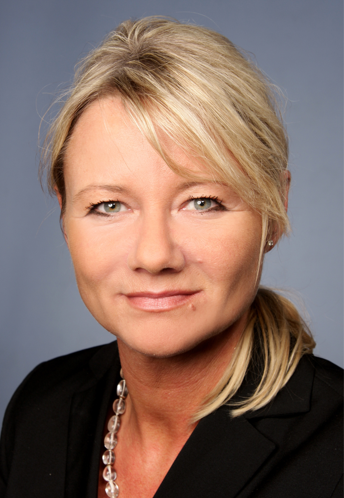 IDL gewinnt Petra Ellmerich als neuen Chief Sales Officer