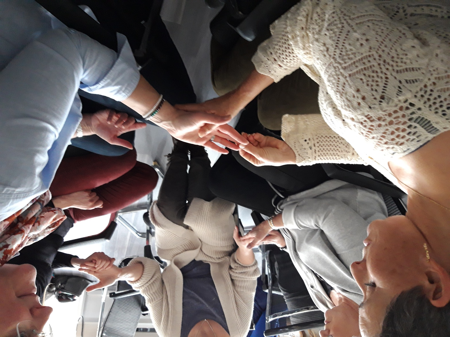 HELP AKADEMIE: AUSBILDUNG ZUR BETREUUNGSKRAFT