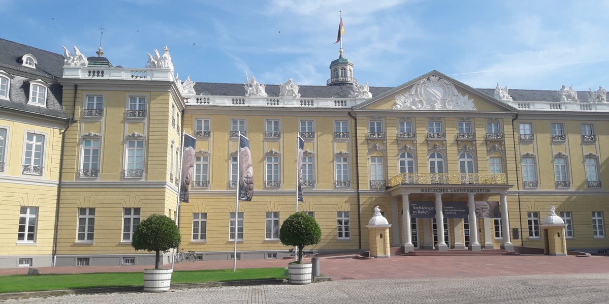 Anwalt für Arbeitsrecht in Karlsruhe: Was tun bei Abmahnung?