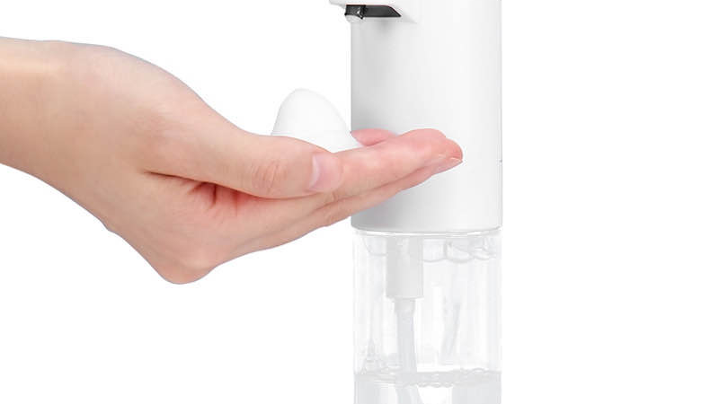 Kontaktloser Flüssigkeitsspender Drip auch für Desinfektionsmittel geeignet
