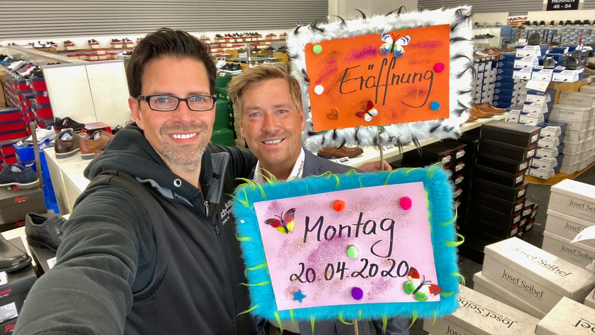 Der Countdown läuft: Große Schuhe ab Montag 20. April bei schuhplus in Dörverden