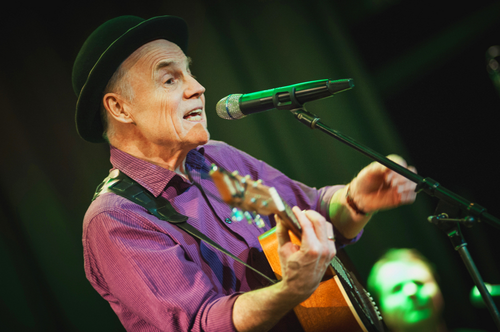 Neues Musikvideo „Before I Die“ von Singer/Songwriter-Projekt „Englishman in Berlin“ von Robert Metcalf