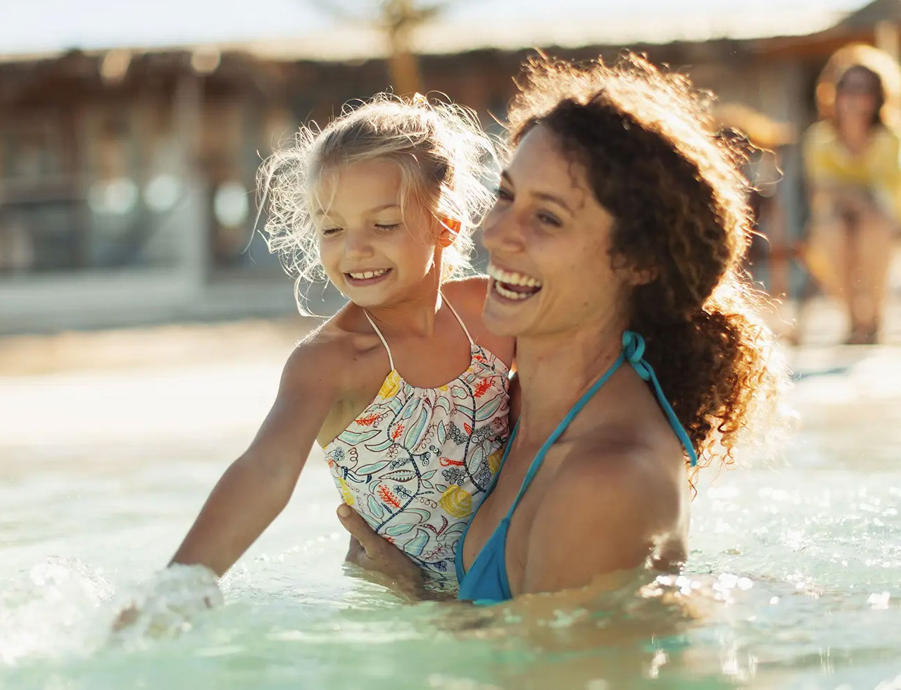 Swimmingpool: Urlaub im Garten