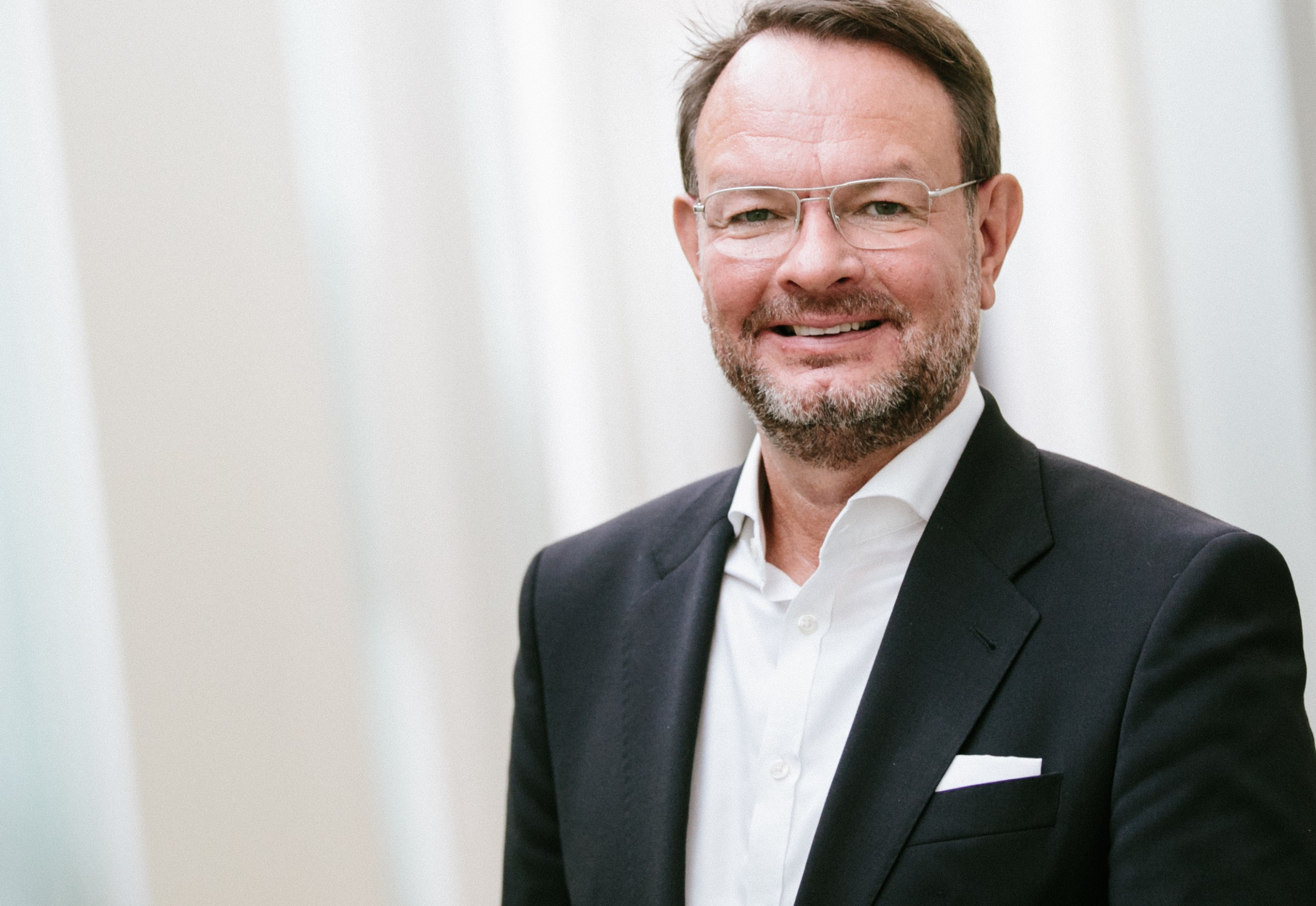 Klares Signal für nachhaltige Geschäftsmodelle: Seed-Investor Valuedfriends Venture setzt auf Fair Fashion