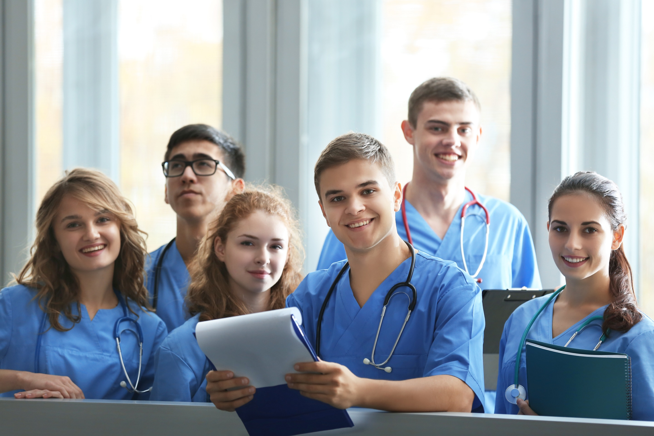 Starte dein Medizinstudium im Ausland mit einem optimalen Vorsemester Medizin!