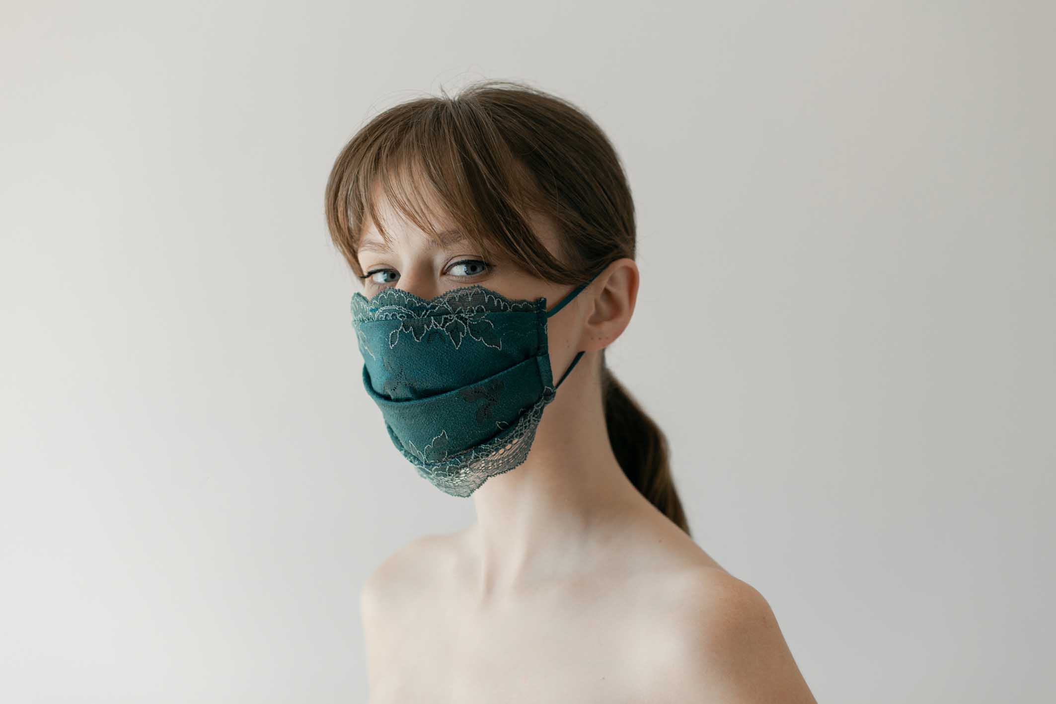 Run auf „Schutz mit Style“, made in Germany: Schon 15.000 CHANTY Gesichtsmasken aus traumhafter Spitze verkauft