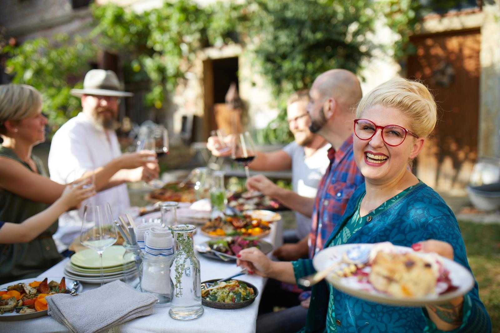 Lisa Angermann und Julia Platzer kochen im Hotel Sepp