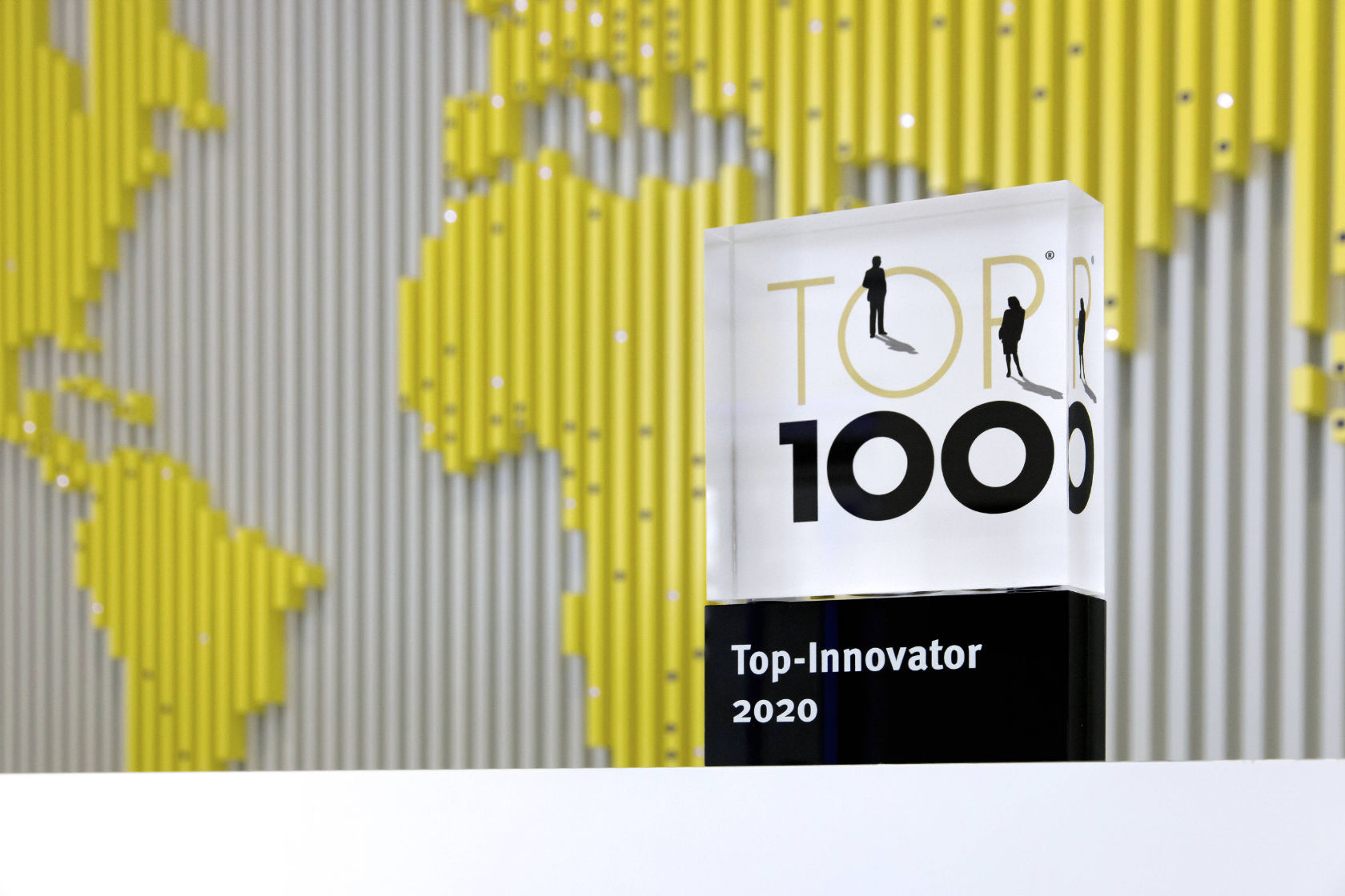 GEZE als TOP 100 Innovator im Mittelstand ausgezeichnet