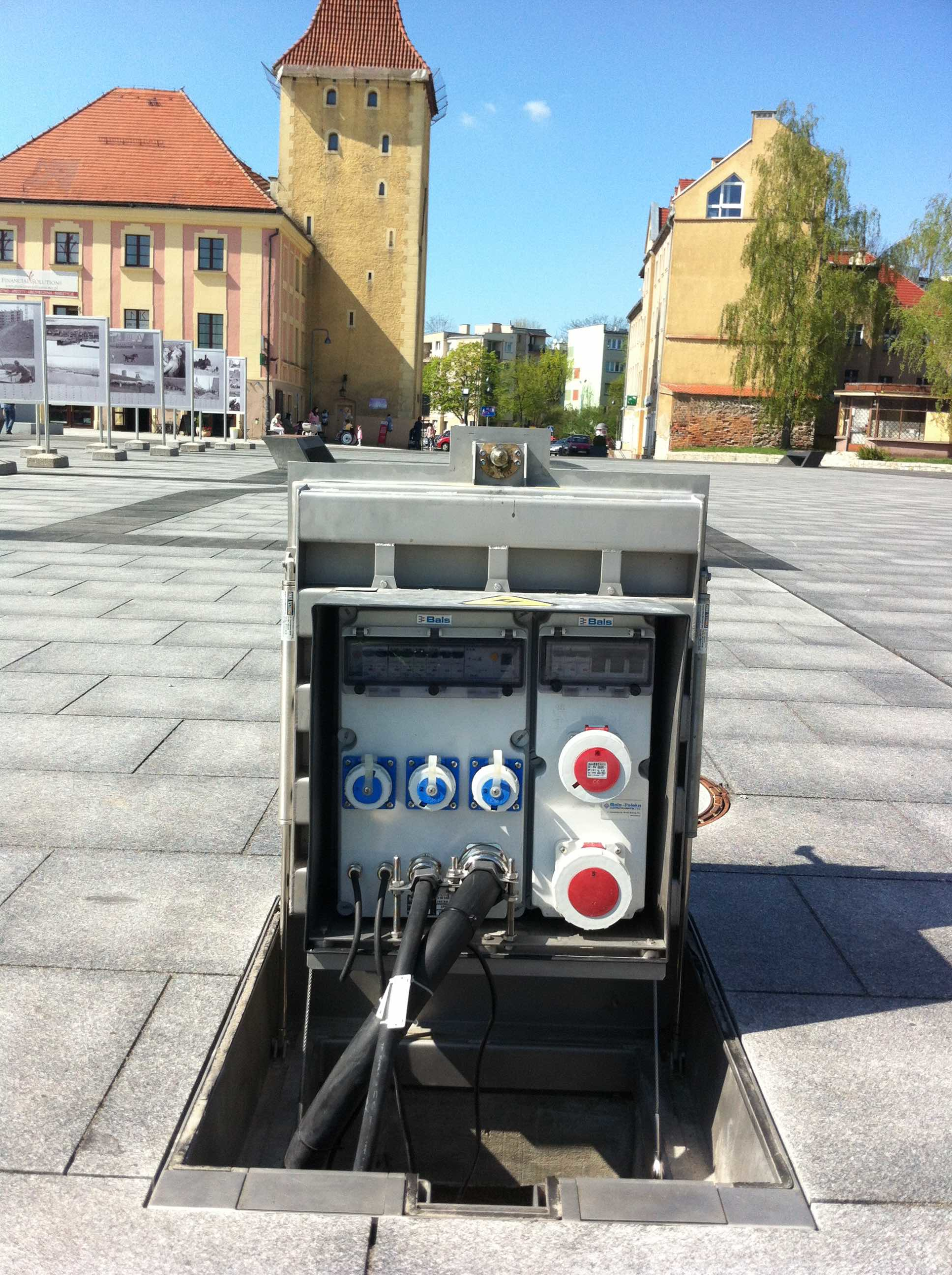 Neue Unterflurverteiler-Systeme von Bals: Maßgeschneiderte Lösung für viele Anwendungsbereiche