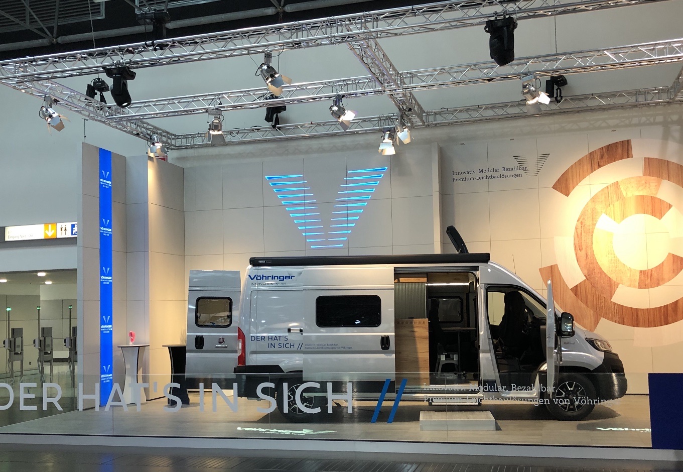 Caravan Salons in Düsseldorf vom 4.- 13.September 2020 zeigt der Weltmarktführer   für Leichtbau-Premium  wo die Reise im Innenausbau hingeht.