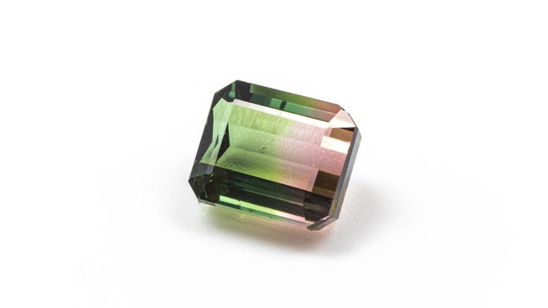 The Natural Gem: Die Pflege von Edelsteinen