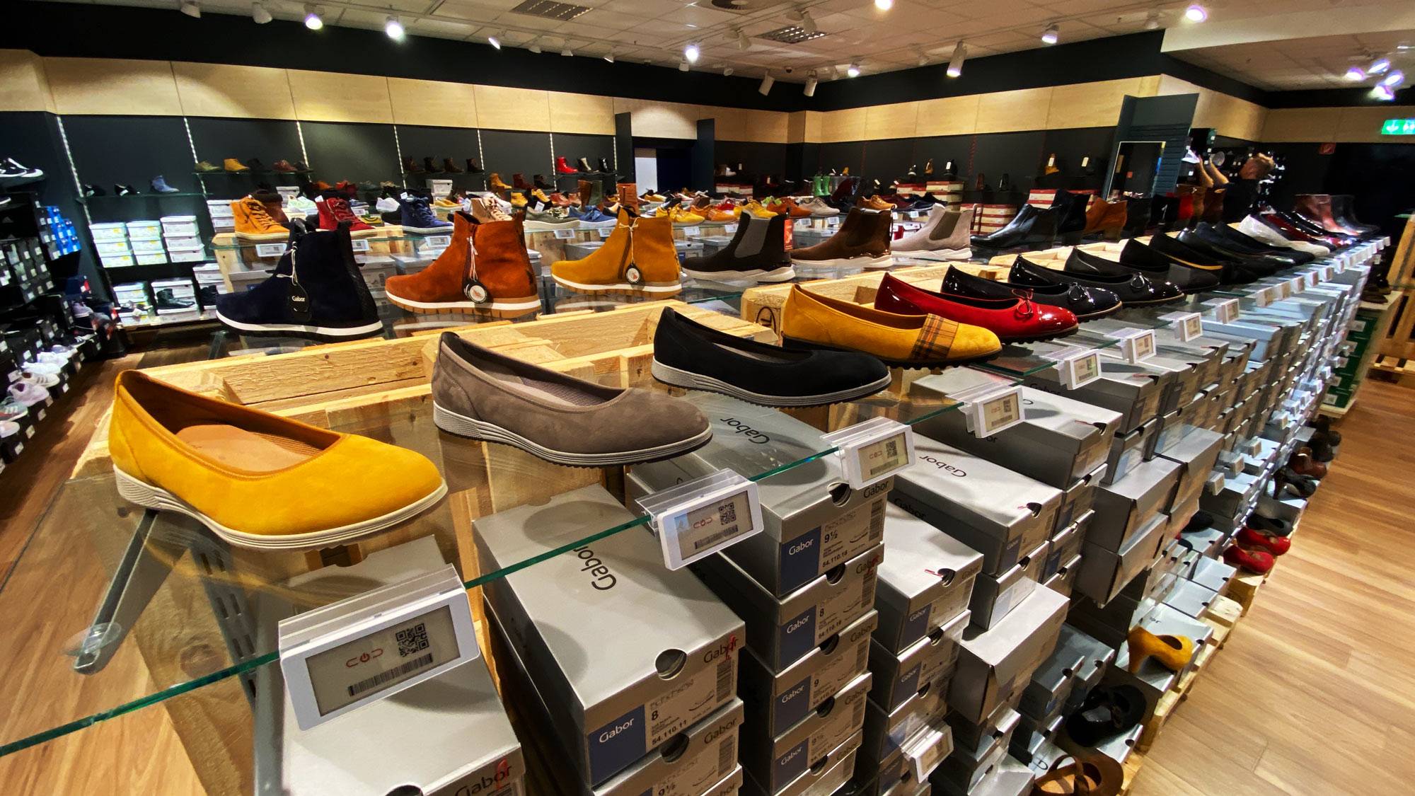 Damenschuhe in Übergrößen – Sagenhafte Auswahl bei schuhplus in Hamburg