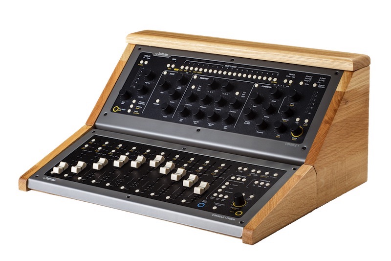 Zaor präsentiert edles Holzcase für Softube Console 1: Vintage-Charme mit moderner Ergonomie