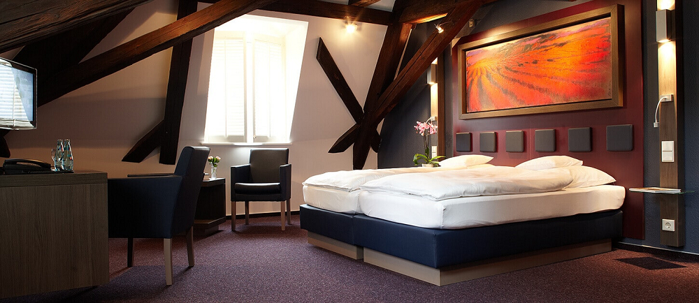 Hochwertige Hotelmöbel von CREAFORM