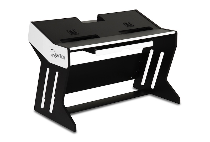 Zaor präsentiert Quantica Desk Studiotisch für das Modula System von Quantica Audio