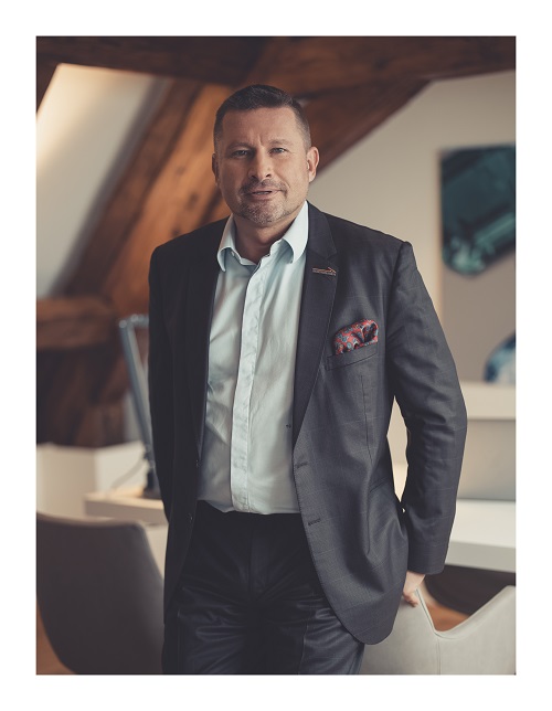 Bestimmungen, Analysen und Bewertungen von Edelsteinen